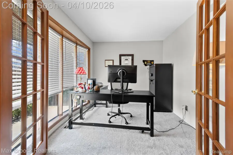 17883 Foxpointe Drive, Clinton Township, MI 48038 - #3