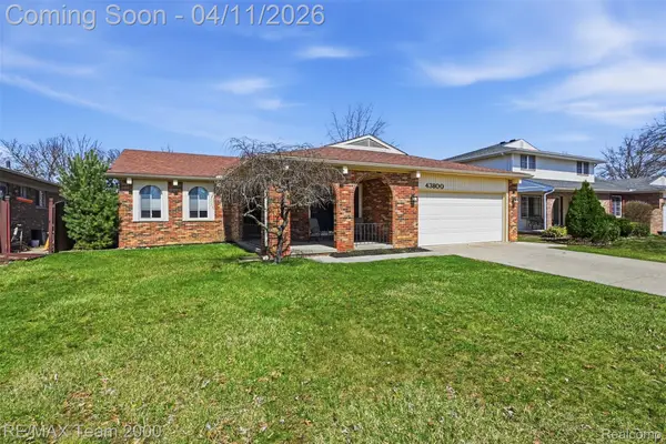 43800 Simsbury Street, Canton, MI 48187