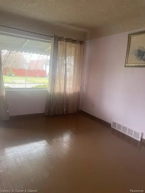 20540 Syracuse Street, Detroit, MI 48234 - #2