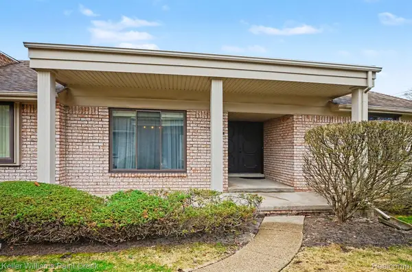 29335 Yorkshire Lane, Warren, MI 48088