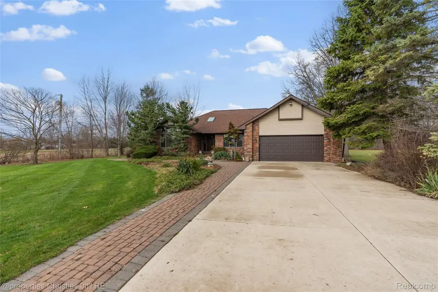 24760 Arsenal Road, Brownstown, MI 48134 - #3