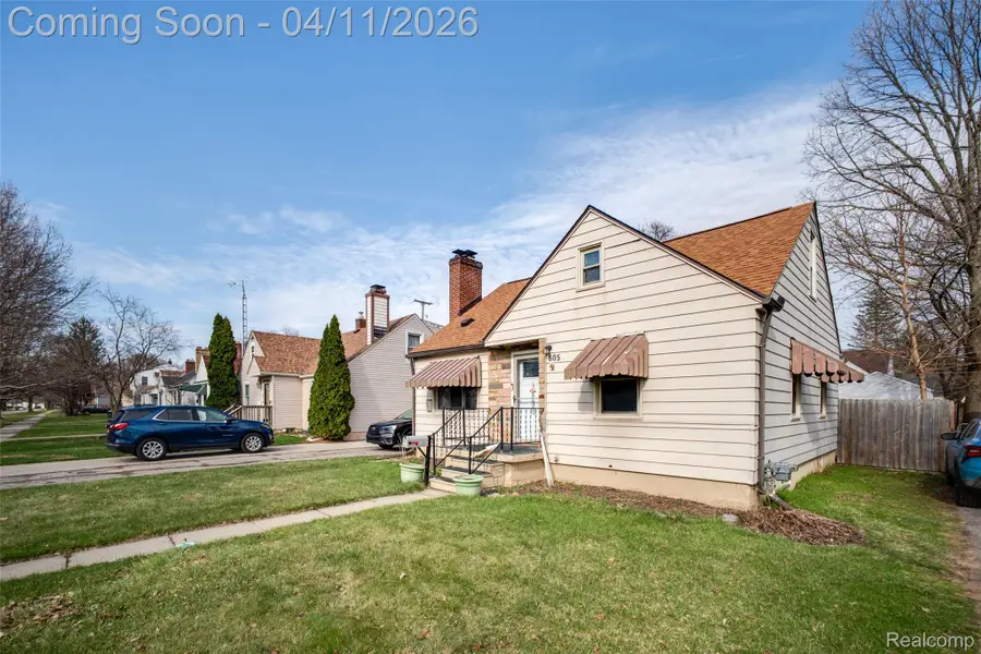 605 S Lynch Street, Flint, MI 48503 - #3