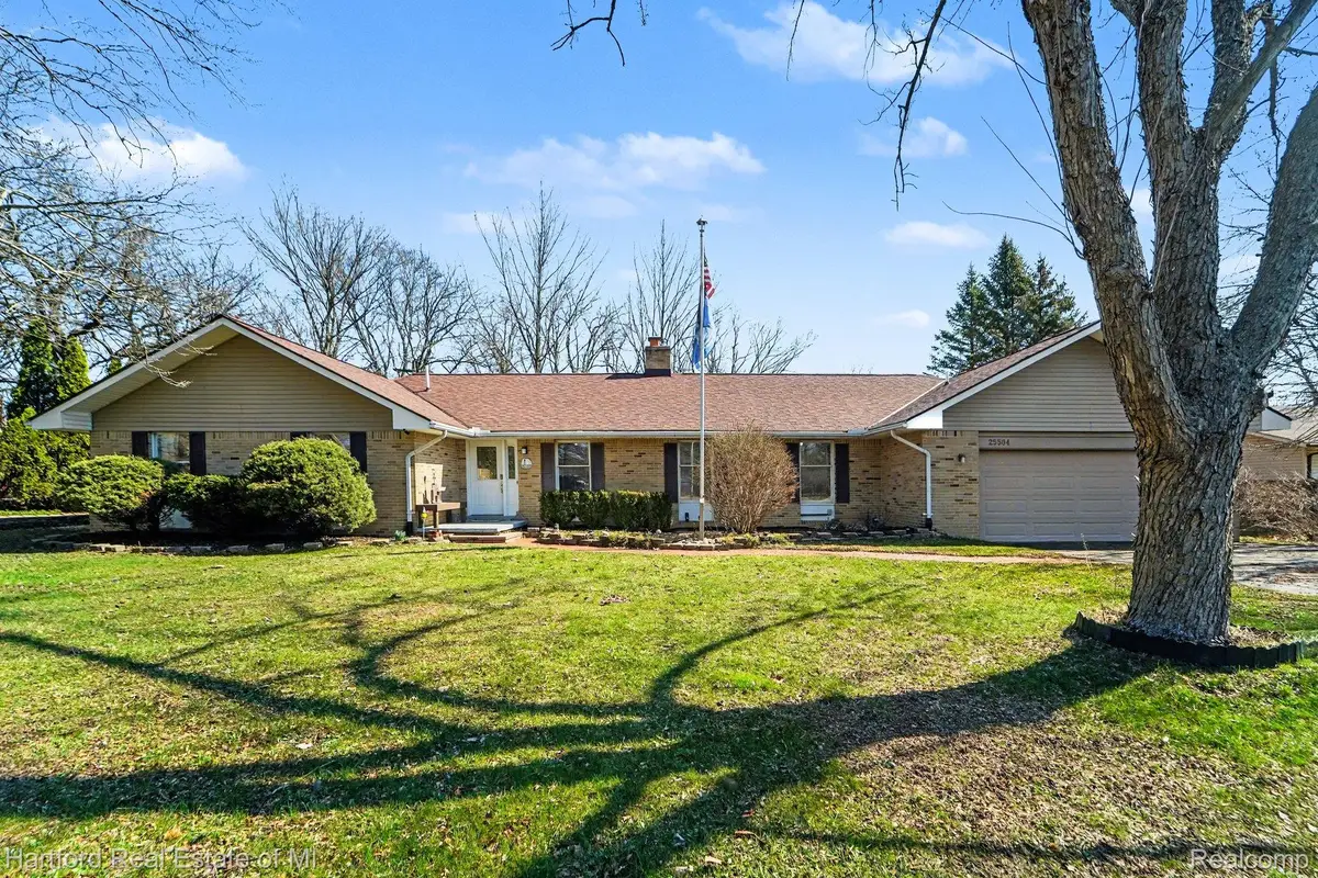 25504 Brookview Street, Farmington Hills, MI 48336 - #1