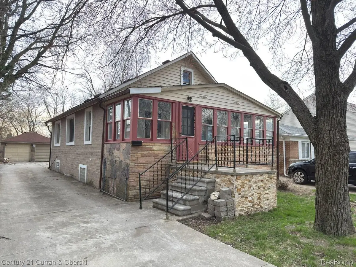 8644 Nightingale Street, Dearborn Heights, MI 48127 - #1