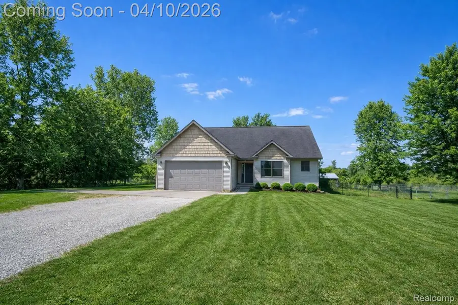 6490 E Coldwater Road, Flint, MI 48506 - #2