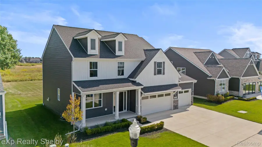 52000 Wellington Valley Drive, Macomb, MI 48042 - #2