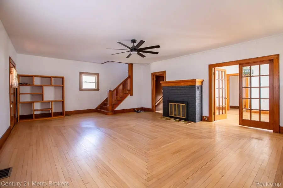 4727 Pine Street, Columbiaville, MI 48421 - #3