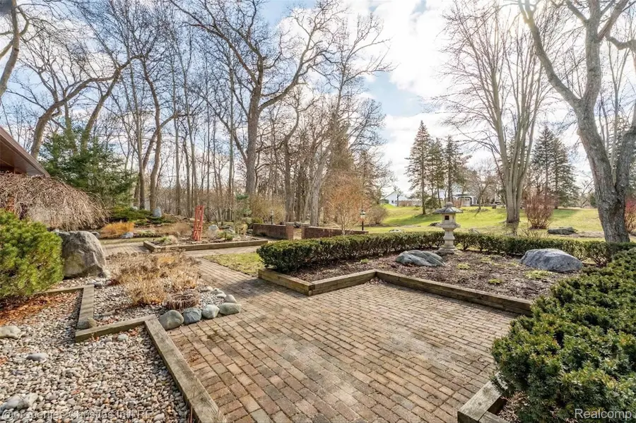 291 Barden Road, Bloomfield Hills, MI 48304 - #3