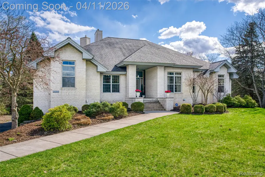 7417 Steeplechase Court, Saline, MI 48176 - #2