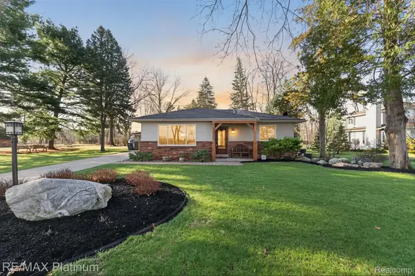 4357 Skusa Drive, Brighton, MI 48116