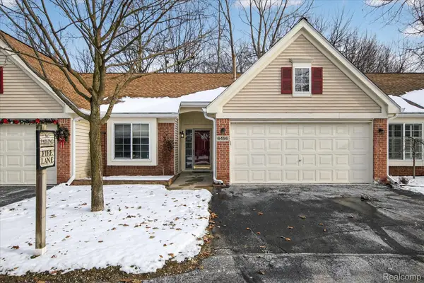 6456 Pembrook Drive, Westland, MI 48185