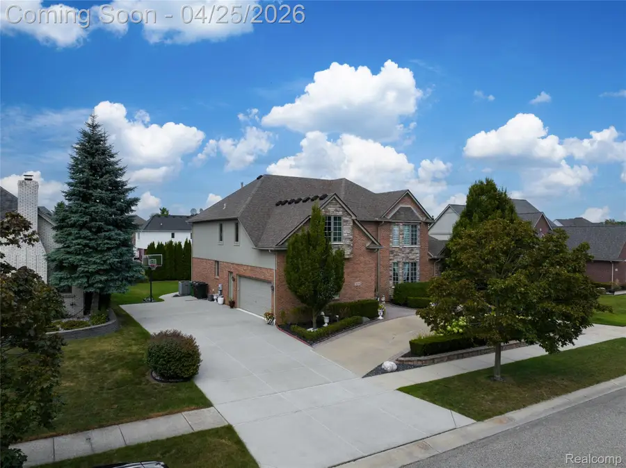 14229 Mandarin Drive, Shelby, MI 48315 - #3