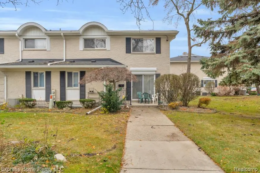 41816 Langley Drive, Sterling Heights, MI 48313 - #1