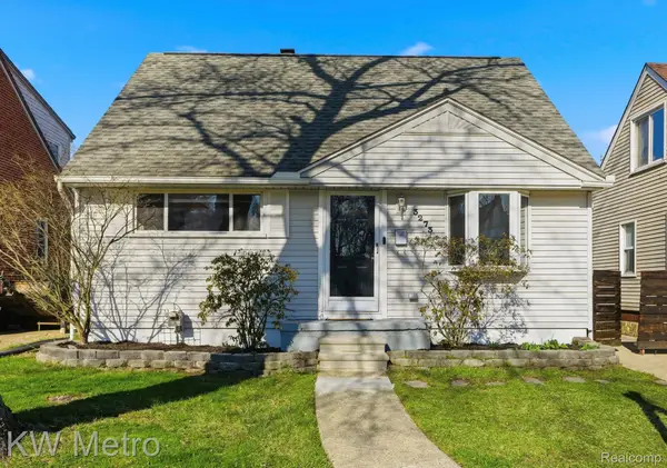 3273 Garden Avenue, RoyalOak, MI 48073