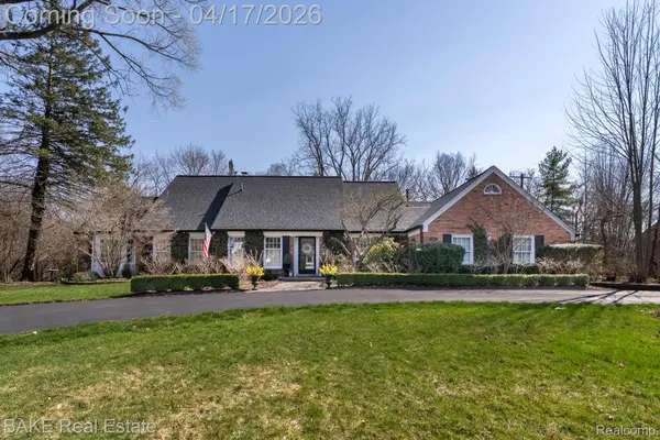 46287 Pickford Street, Northville, MI 48168