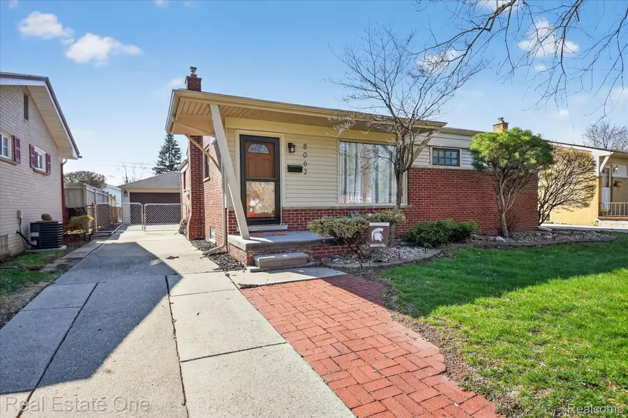 8062 Campbell Street, Taylor, MI 48180 - #2