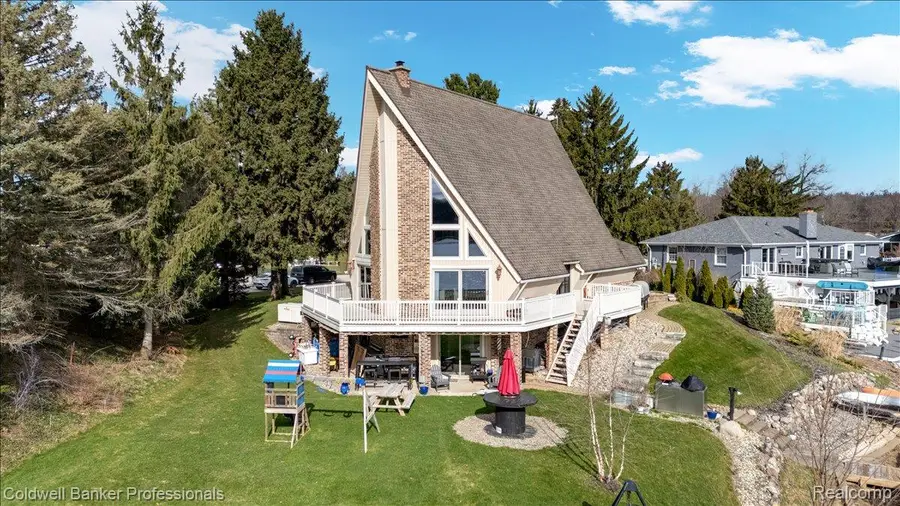 2879 Sunset Circle, Metamora, MI 48455 - #2