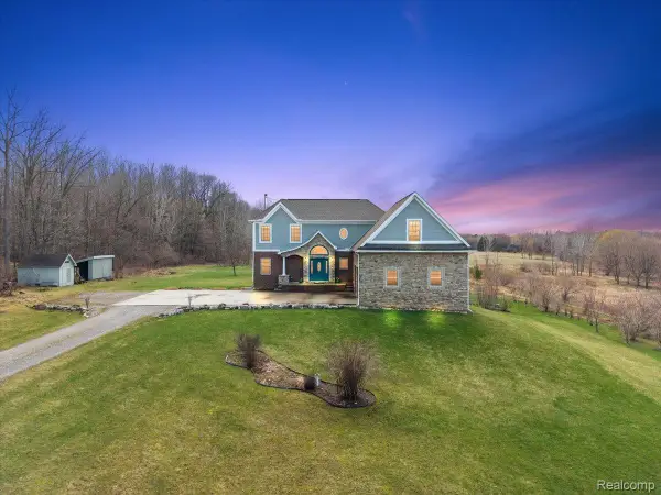 5035 Hidden Ridge Drive, Metamora, MI 48455