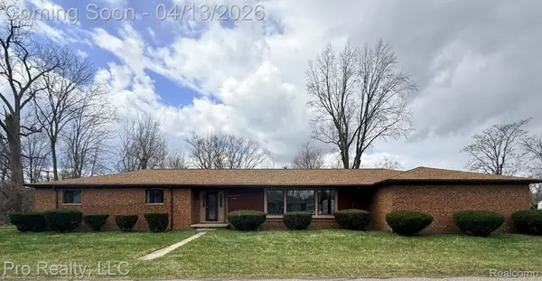 11200 Wahrman Street, Romulus, MI 48174