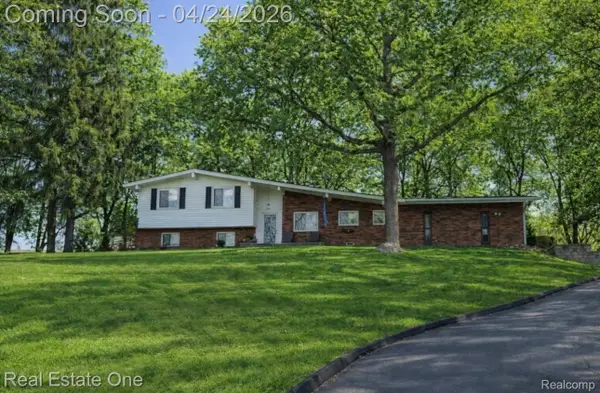 2757 Limerick Lane, Troy, MI 48098
