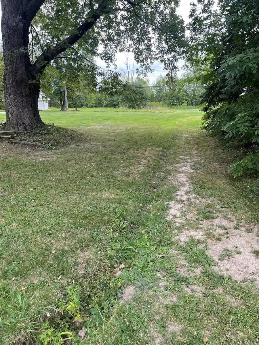 11401 Polk Street, Taylor, MI 48180 - #2