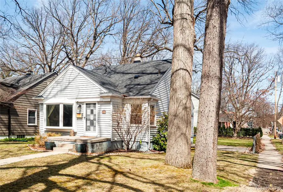 802 Catalpa Drive, Royal Oak, MI 48067 - #2