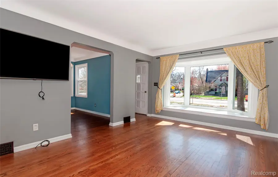 802 Catalpa Drive, Royal Oak, MI 48067 - #3