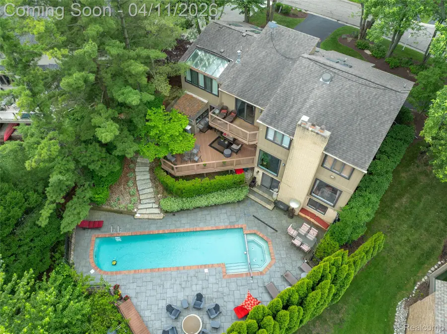 4683 Maura Lane, West Bloomfield, MI 48323 - #3