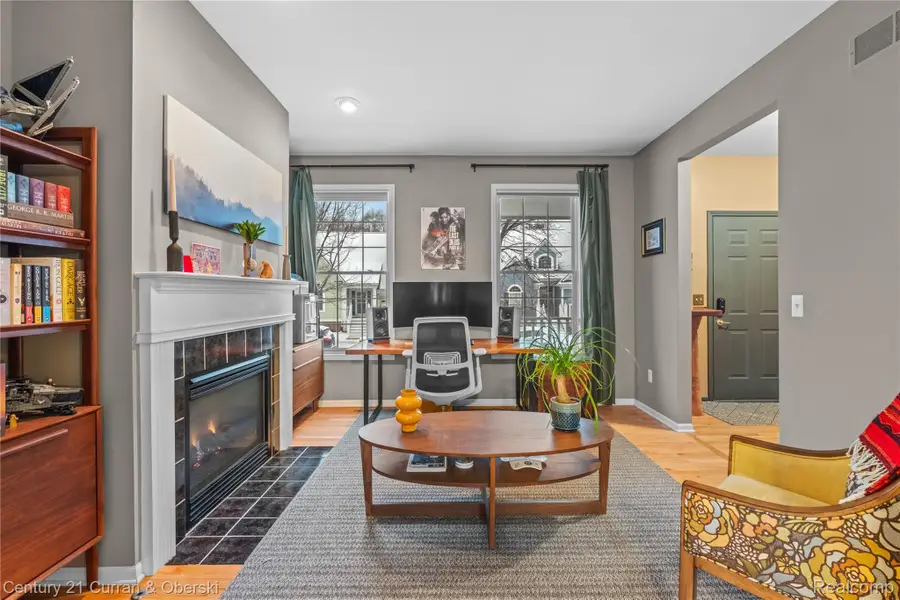 43107 Emerson Way, Novi, MI 48377 - #3