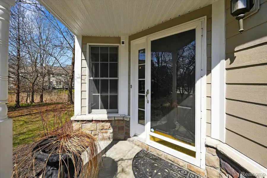 26197 Fieldstone Drive, Novi, MI 48374 - #3