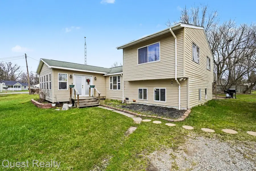 2103 Valley Forge Street, Burton, MI 48519 - #2