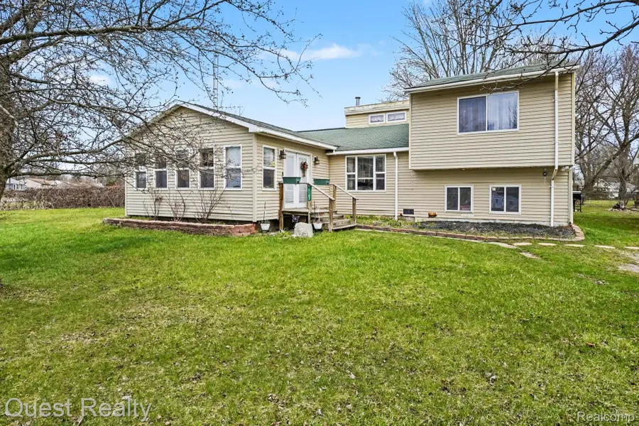 2103 Valley Forge Street, Burton, MI 48519 - #3