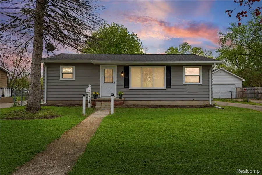 719 Hartner Drive, Holly, MI 48442 - #3
