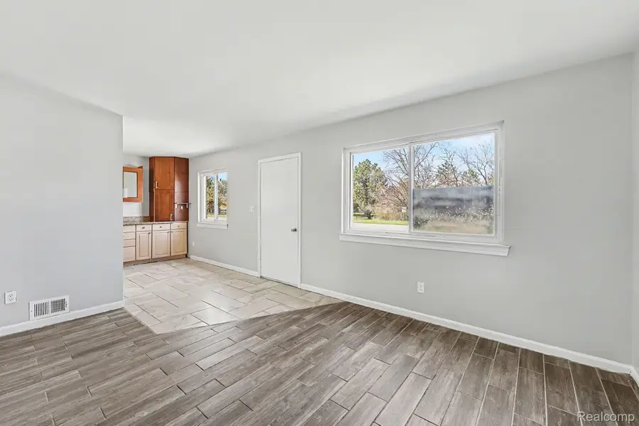 14421 Bailey Street, Taylor, MI 48180 - #2
