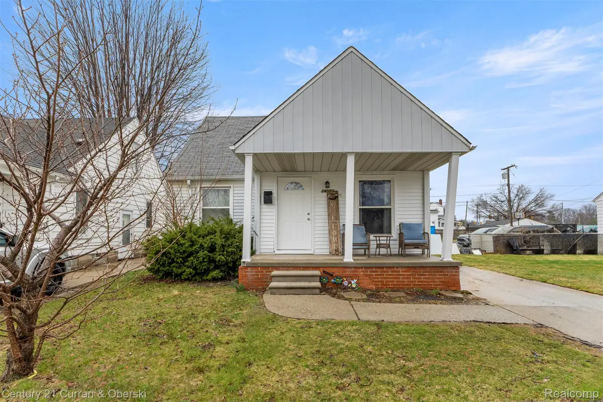 24052 Notre Dame Street, Dearborn, MI 48124 - #1