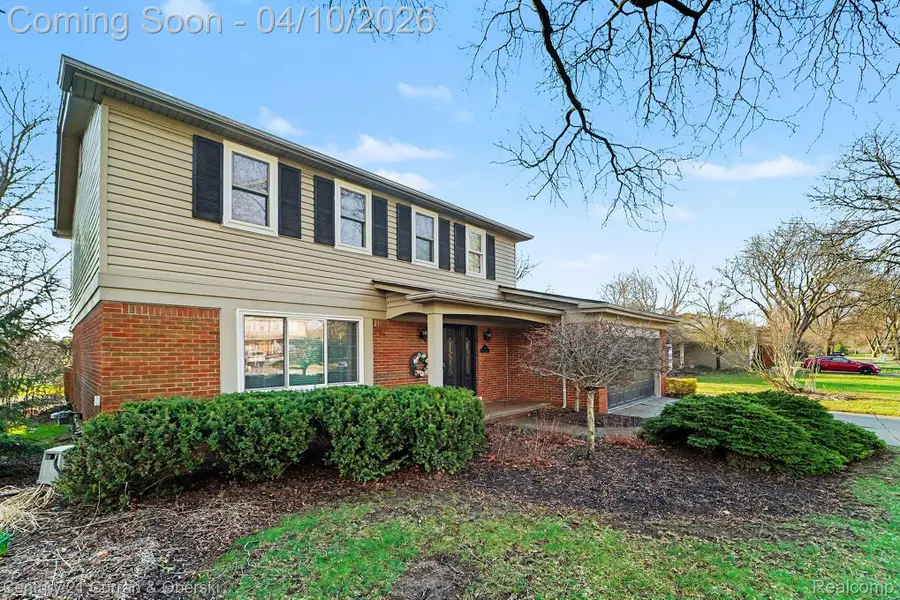 3836 Meadowbrook Drive, Troy, MI 48084 - #3