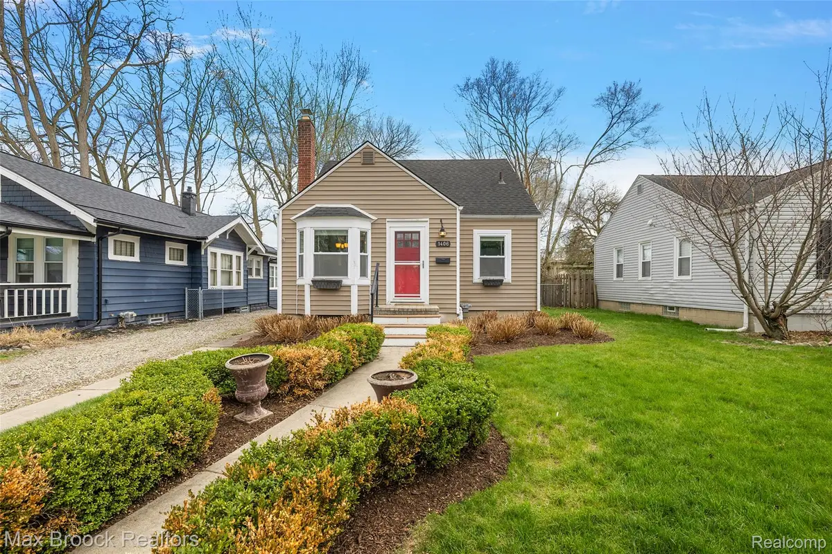 1406 E Lincoln Avenue, Royal Oak, MI 48067 - #1