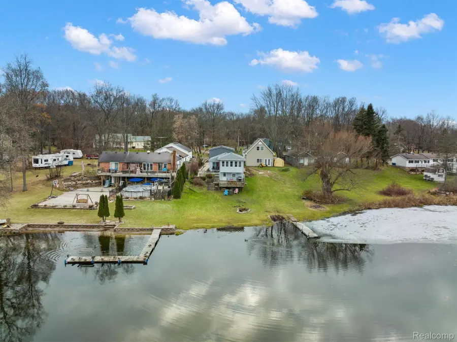 3529 Lakeview Drive, Ortonville, MI 48462 - #3