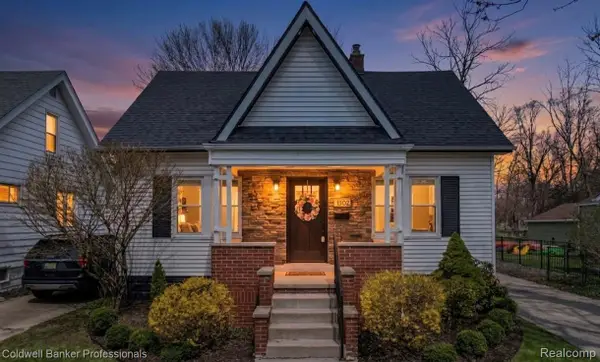 1302 Butternut Avenue, RoyalOak, MI 48073