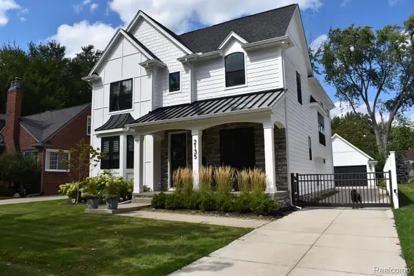 2135 Manchester Road, Birmingham, MI 48009