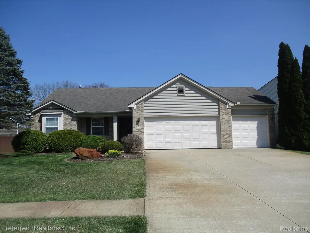 9153 Lakewood Drive, Whitmore Lake, MI 48189 - #1