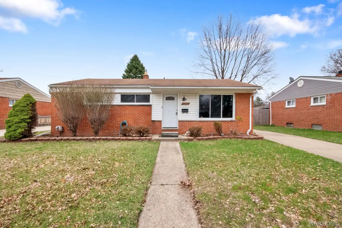 6842 Bison Street, Westland, MI 48185 - #1