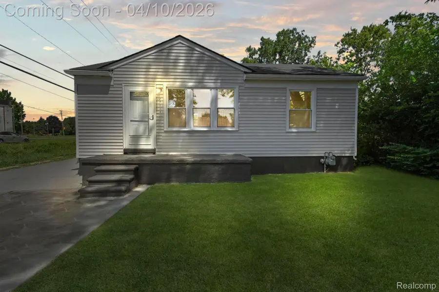 27334 Notre Dame Street, Inkster, MI 48141 - #2