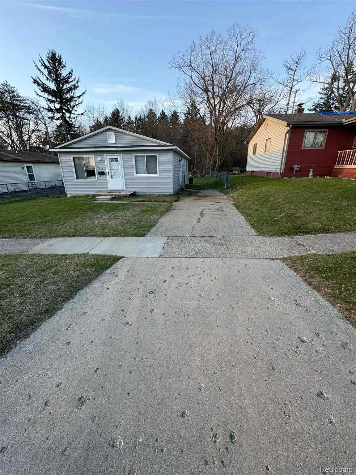 3013 Hampstead Drive, Flint, MI 48506 - #1