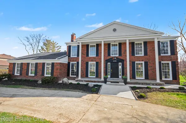 1135 Hickory Hill Drive, RochesterHills, MI 48309