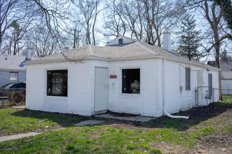 20255 Santa Rosa Drive, Detroit, MI 48221 - #3