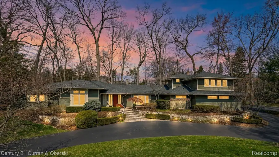 6130 Idlewyle Road, Bloomfield Hills, MI 48301 - #2