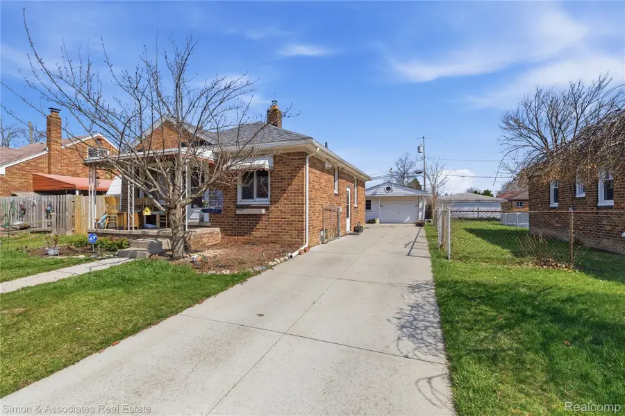 3115 Wilson Avenue, Lincoln Park, MI 48146 - #3