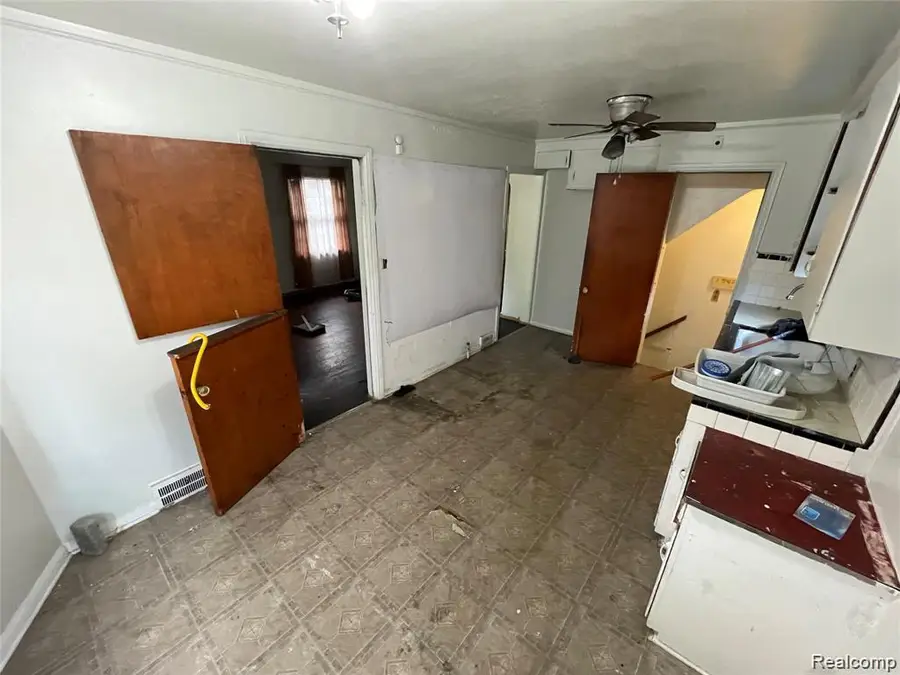 19408 Goulburn Street, Detroit, MI 48205 - #3