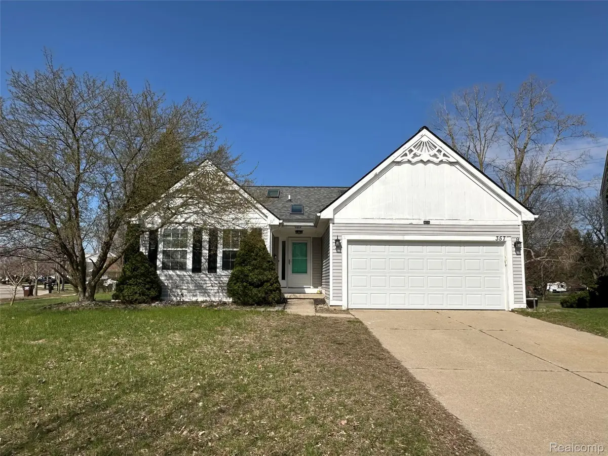 357 Victorian Court, Belleville, MI 48111 - #1